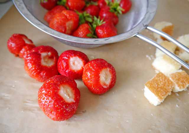 Erdbeeren für Erdbeertrifle