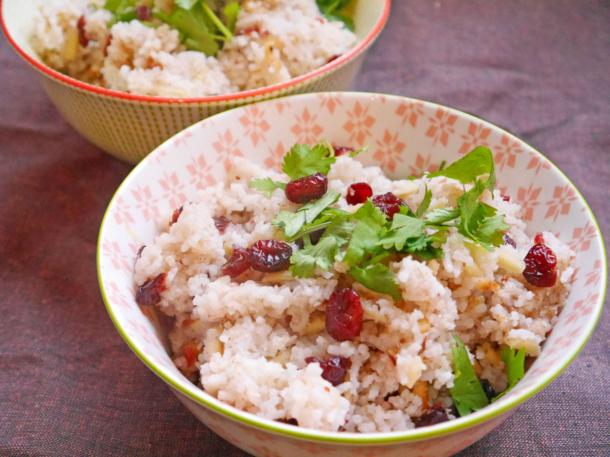 Reis mit Cranberrys, Mandeln und Zimt